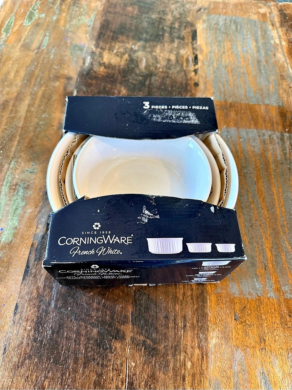 CorningWare French White 3-Piece Set 3-Piece White Cookware Set